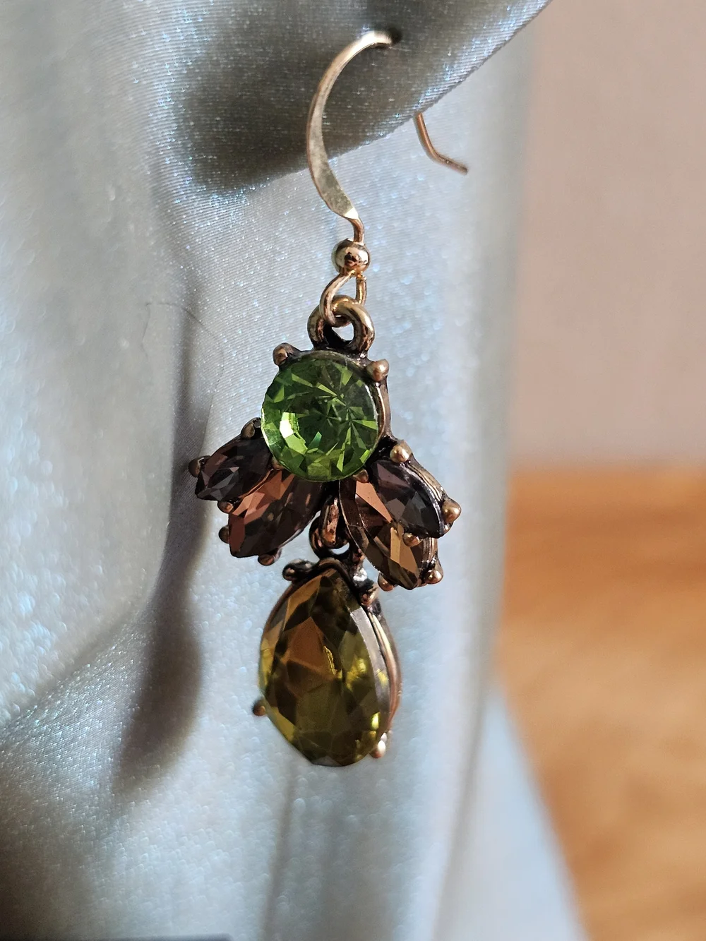 Peridot Green Crystal Teardrop Dangle Earrings - Women Jewelry